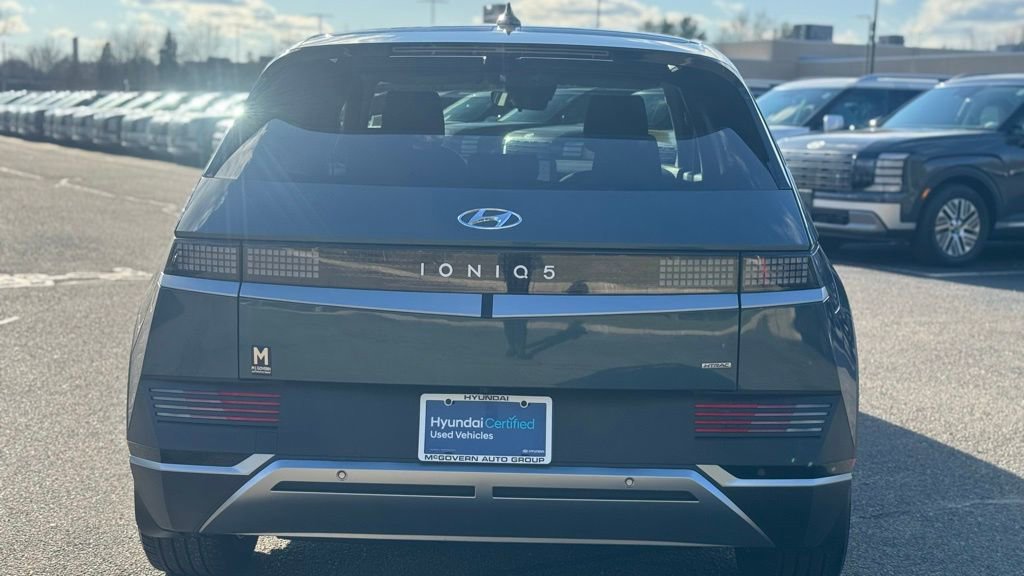 Used 2022 Hyundai Ioniq 5 SE image 3