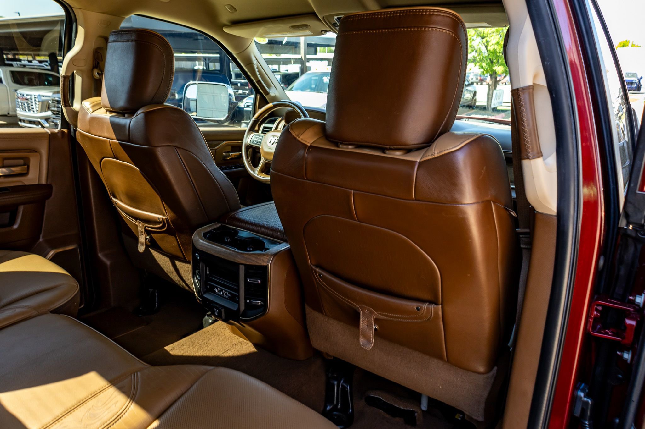 Used 2019 RAM 3500 Limited image 30