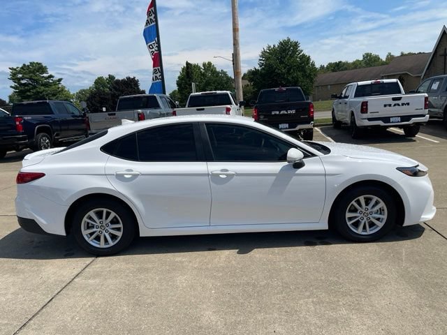 Used 2026 Toyota Camry LE w/ Convenience Package FWD image 7
