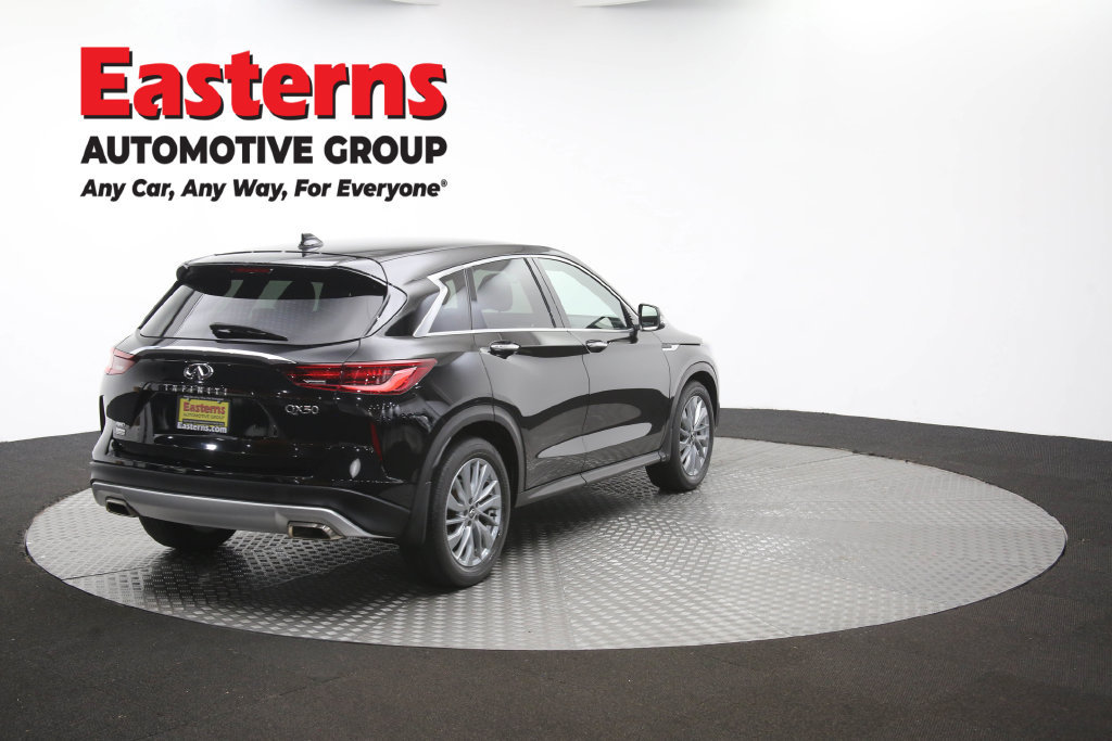 Used 2023 INFINITI QX50 Pure AWD/4WD image 43