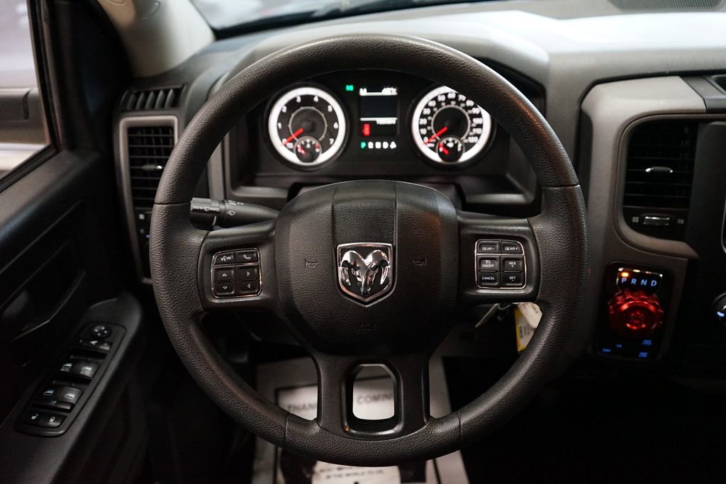 Used 2019 RAM 1500 Express w/ Express Value Package AWD/4WD image 26