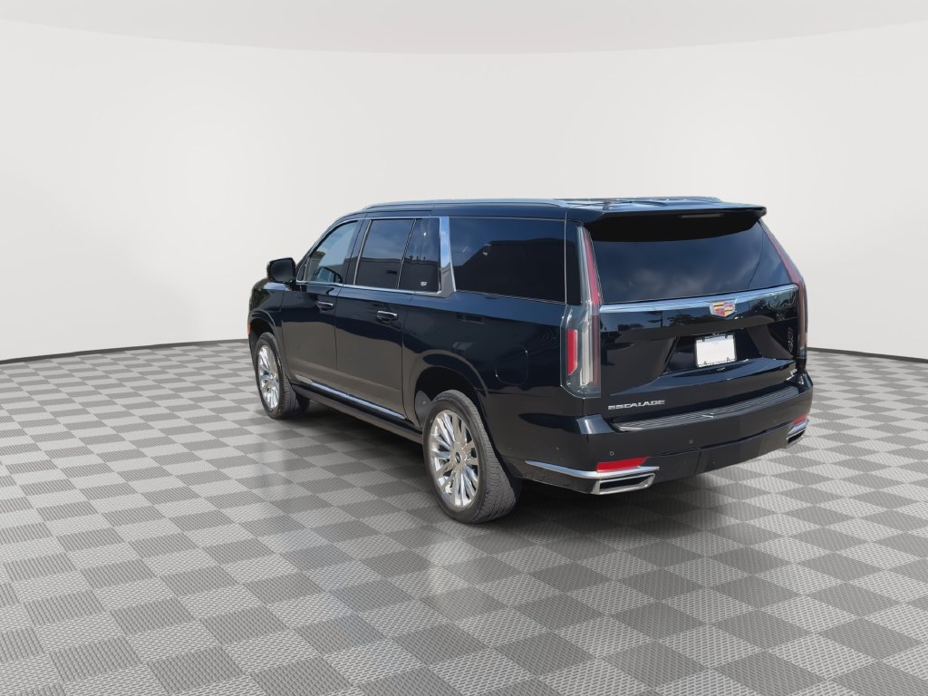 Used 2024 Cadillac Escalade ESV Premium Luxury w/ Performance Package AWD/4WD image 7