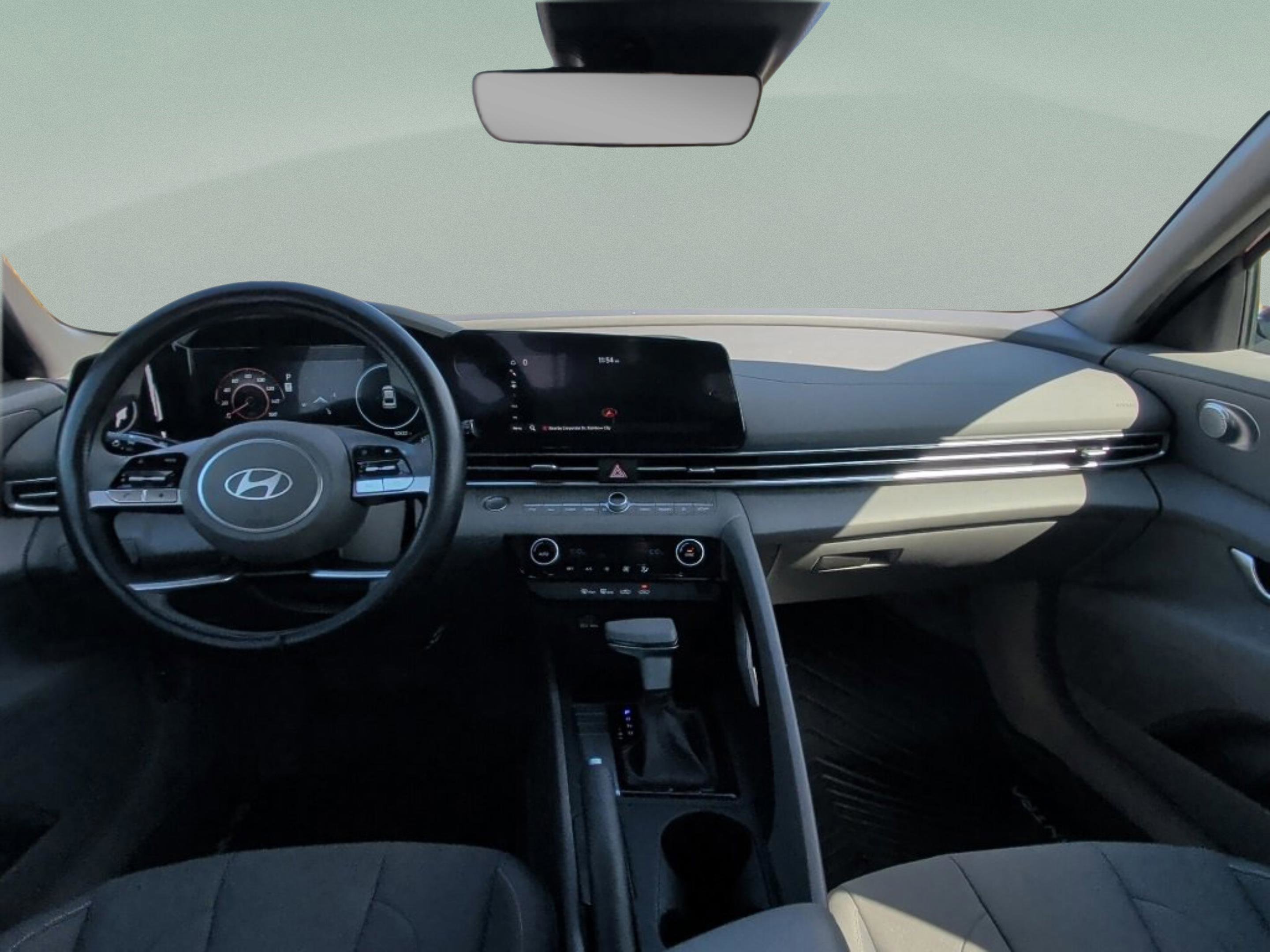 Used 2024 Hyundai Elantra SEL image 26