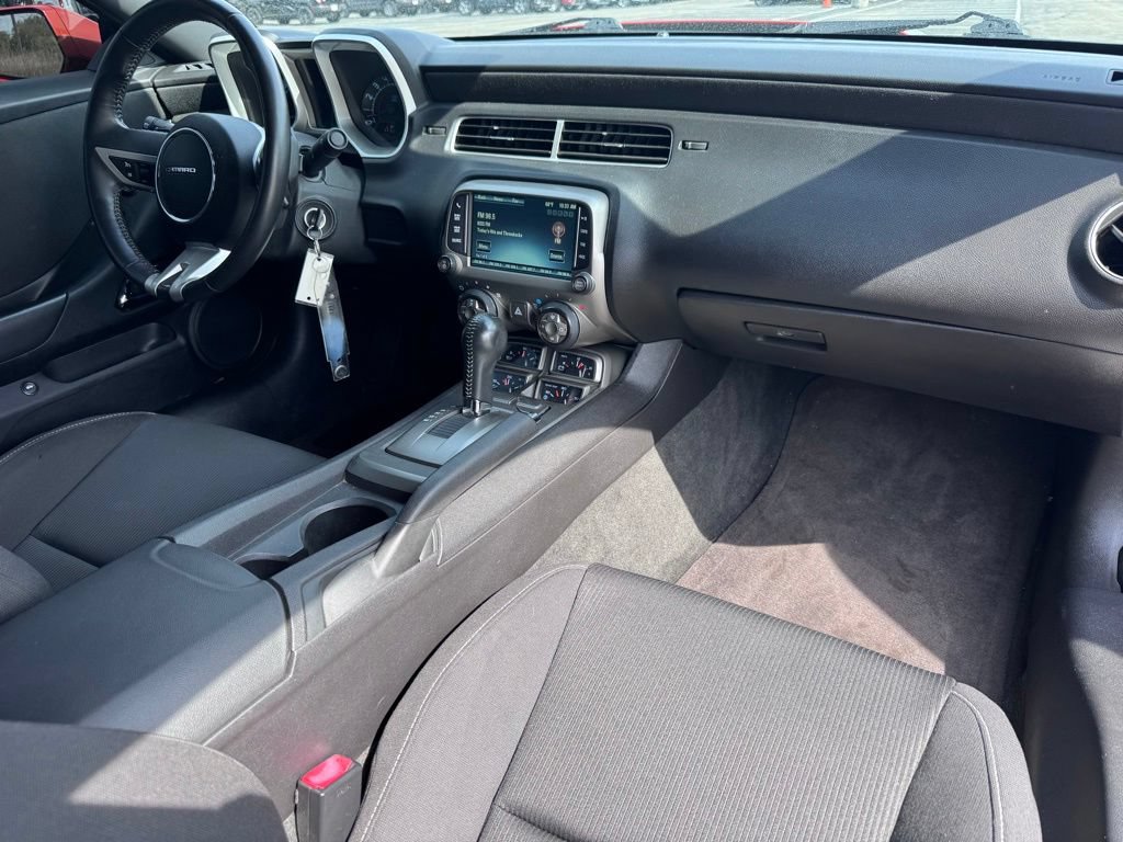 Used 2010 Chevrolet Camaro SS w/ RS Package RWD image 18