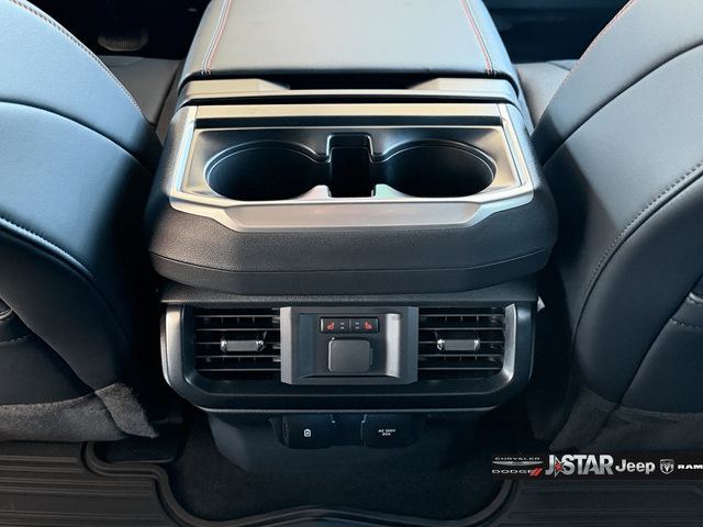 Used 2026 Ford F150 Raptor AWD/4WD image 28