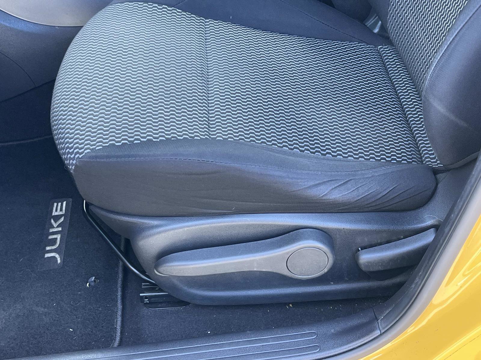 Used 2016 Nissan Juke S image 16