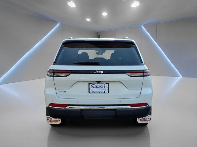 Used 2022 Jeep Grand Cherokee Limited 4xe image 5