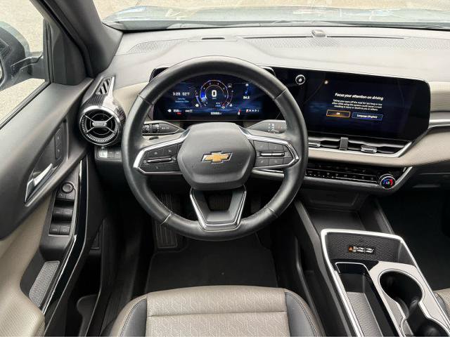 Used 2025 Chevrolet Equinox LT w/ Convenience Package II AWD/4WD image 19
