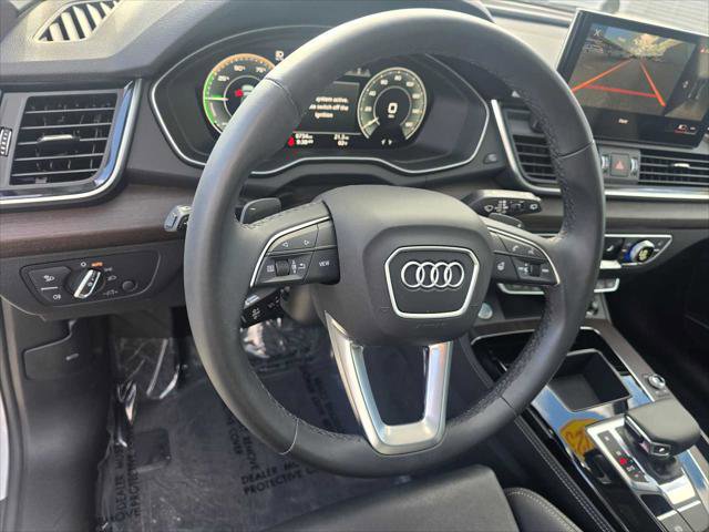 Used 2025 Audi Q5 e Premium Plus w/ Premium Plus Package image 26