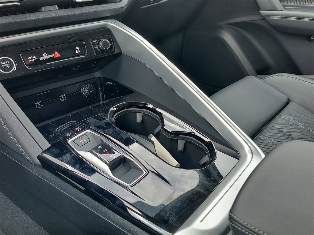 New 2025 Audi Q5 Premium Plus image 10