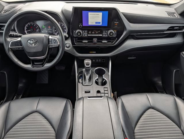 Used 2023 Toyota Highlander XSE image 10