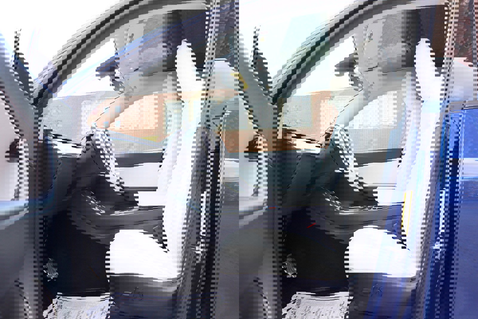 Used 2020 Tesla Model Y Long Range image 11