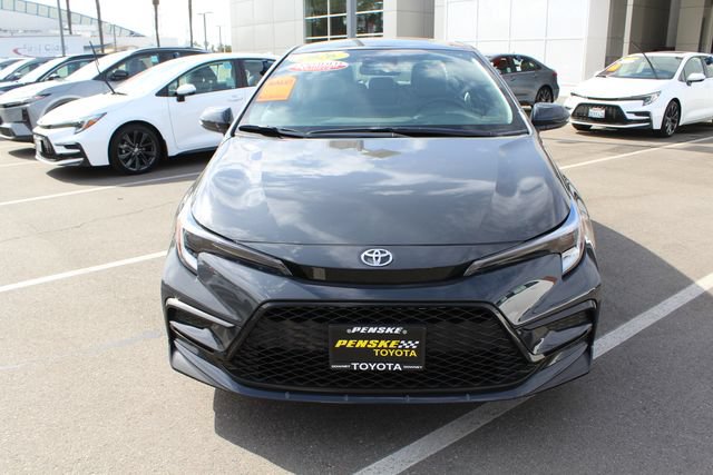 Certified 2026 Toyota Corolla SE FWD image 3
