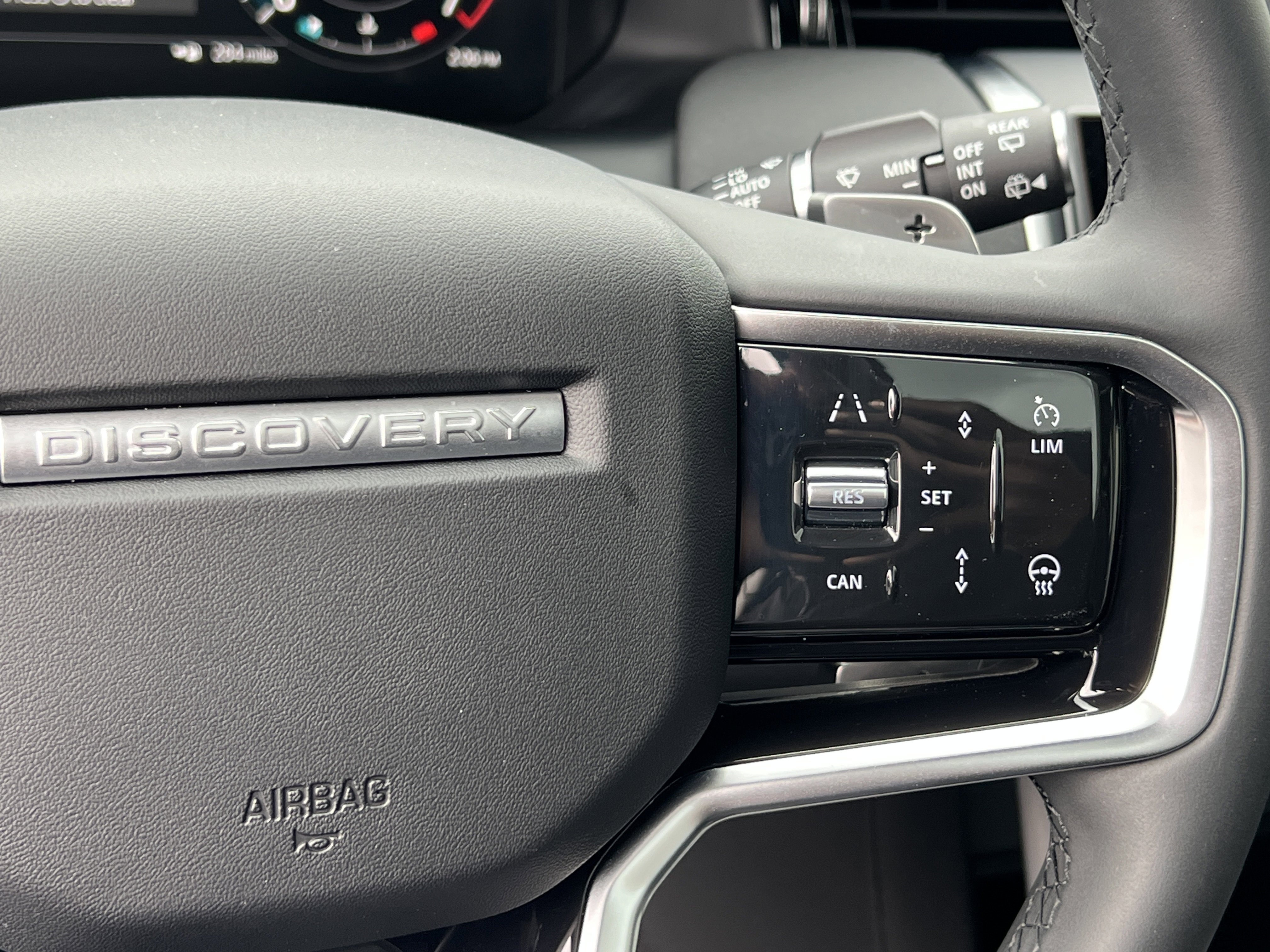 Certified 2024 Land Rover Discovery Sport S image 29