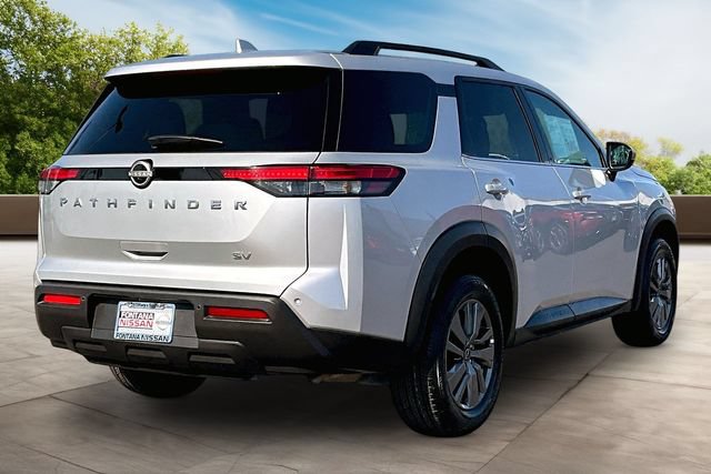 Certified 2024 Nissan Pathfinder SV FWD image 6