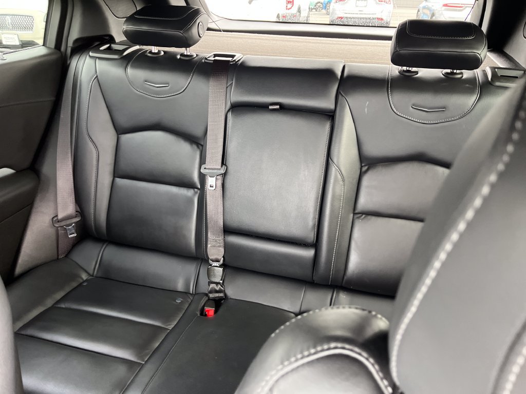 Used 2023 Cadillac XT4 Premium Luxury w/ Cold Weather Package AWD/4WD image 15