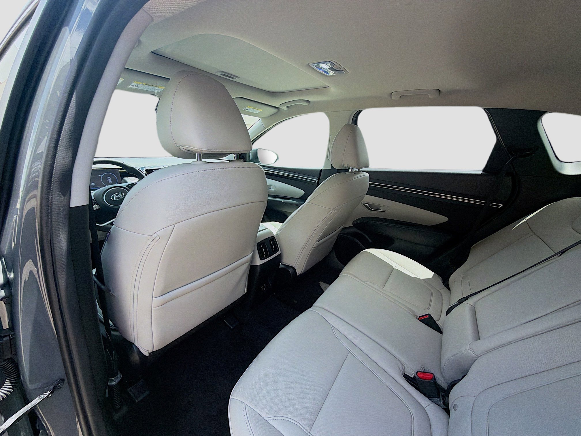Certified 2024 Hyundai Tucson SEL w/ Convenience Package FWD image 22