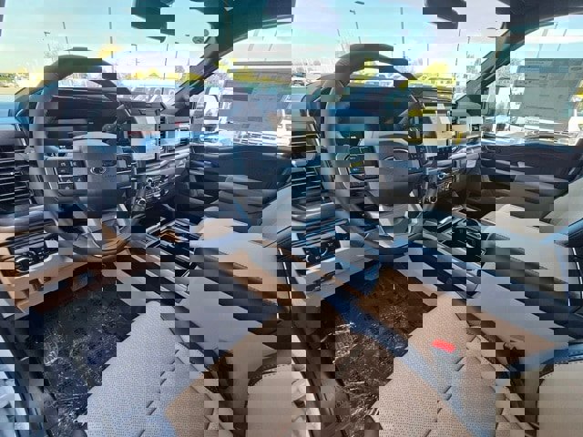 New 2026 Ford F350 Lariat w/ Chrome Package image 36