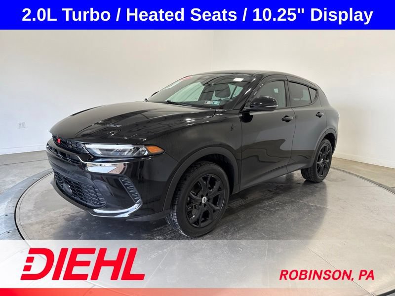 Used 2024 Dodge Hornet GT w/ GT Blacktop Package AWD/4WD image 3