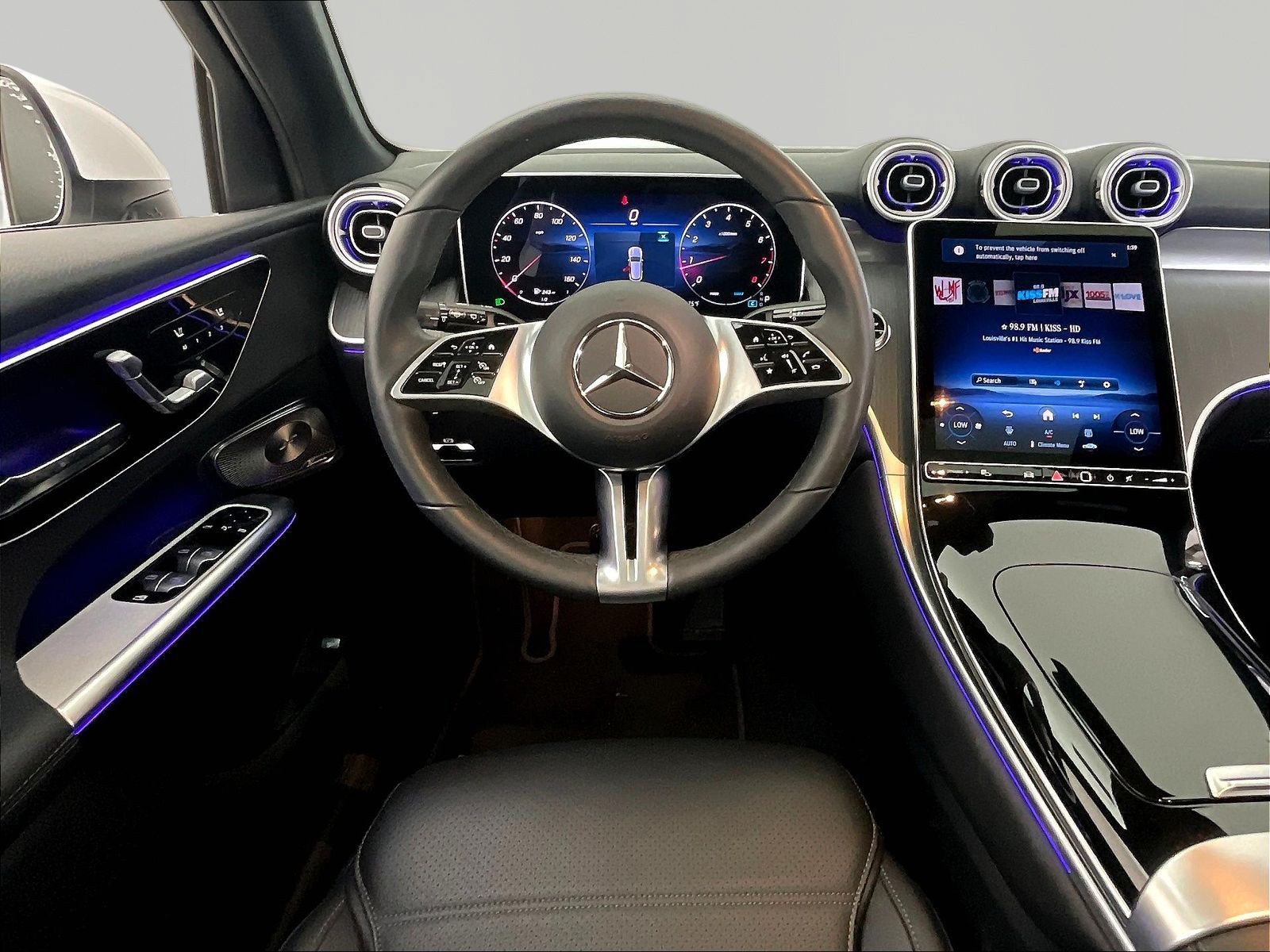 Used 2026 Mercedes-Benz GLC 300 4MATIC image 8