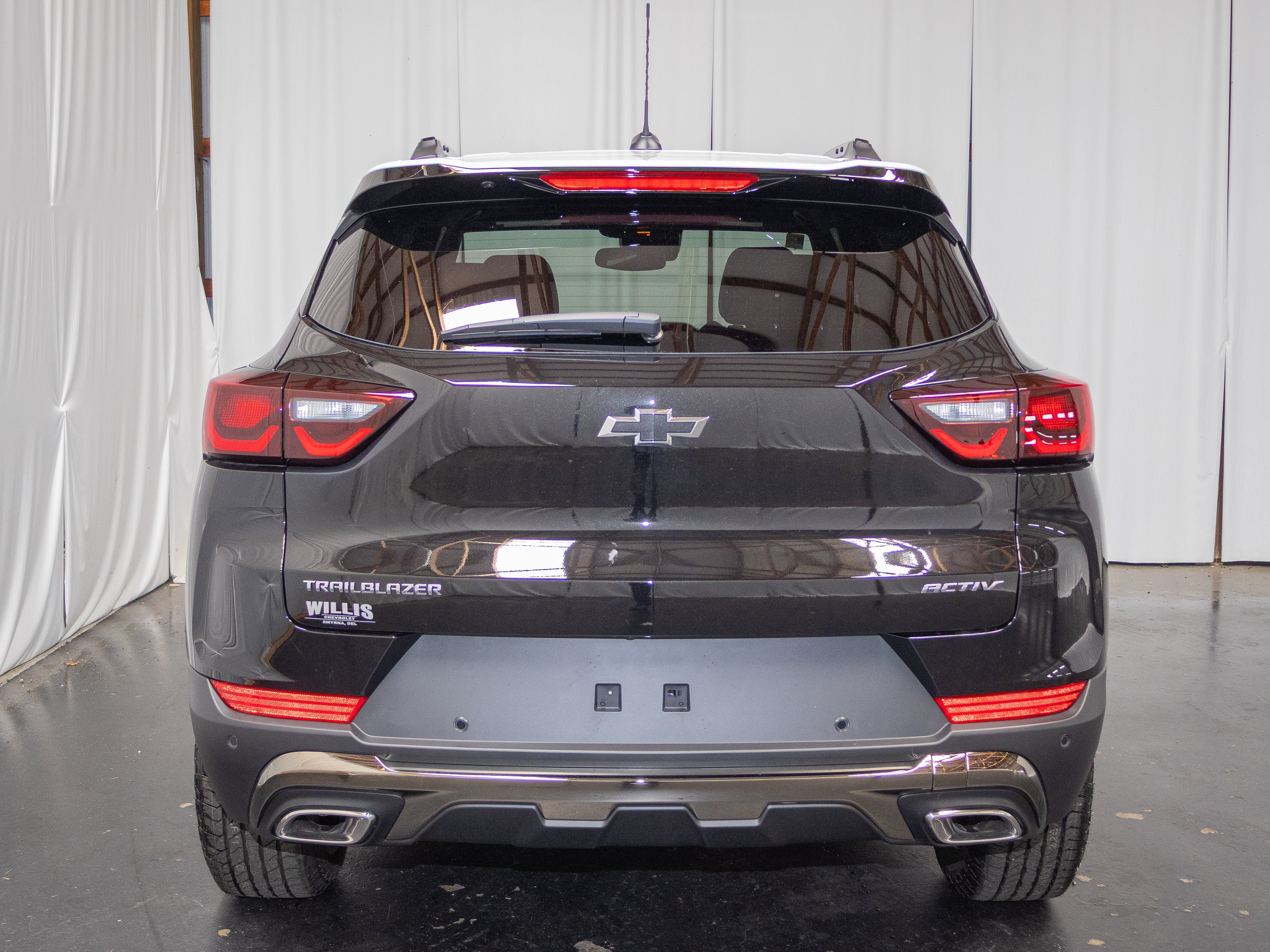 New 2026 Chevrolet TrailBlazer ACTIV w/ Convenience Package FWD image 3
