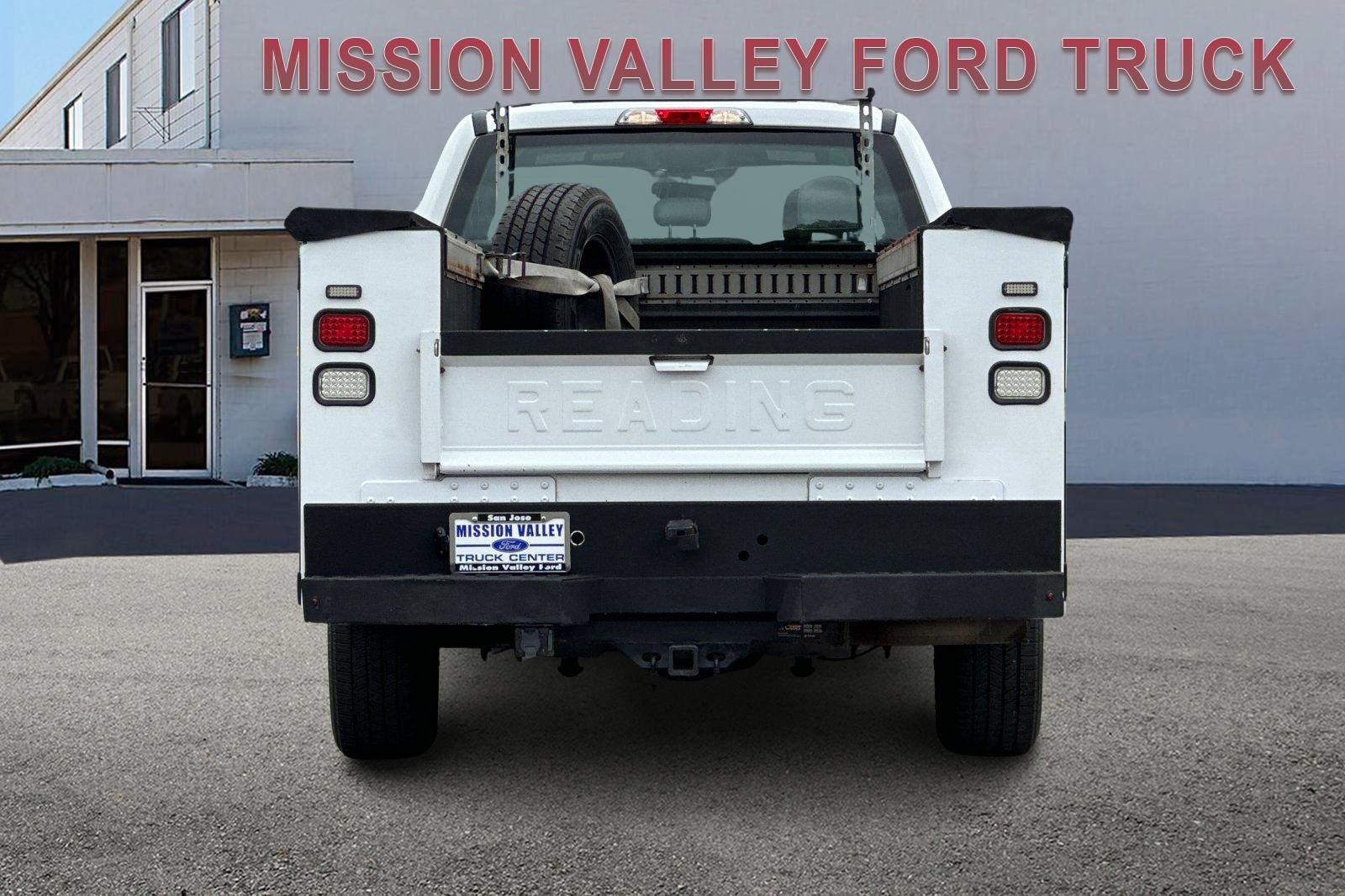 Used 2017 Ford F350 XL w/ Power Equipment Group image 5