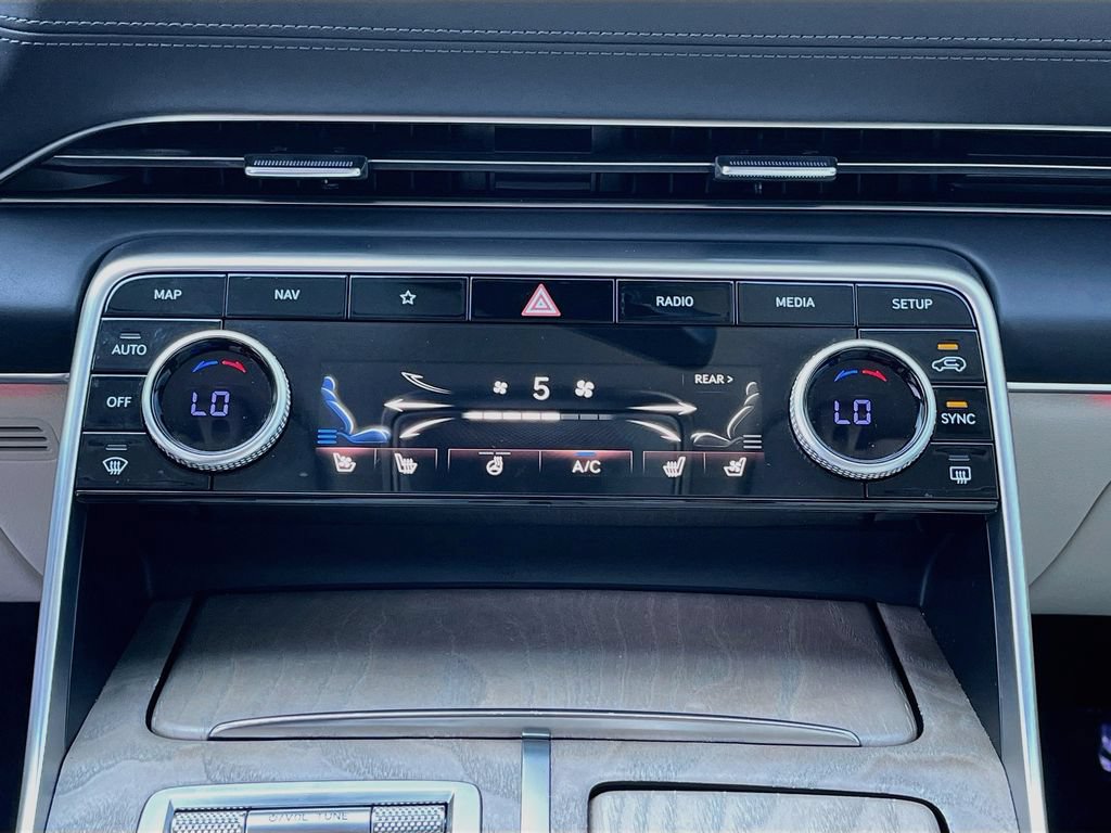 Used 2021 Genesis GV80 3.5T w/ Prestige Package 07 AWD/4WD image 26