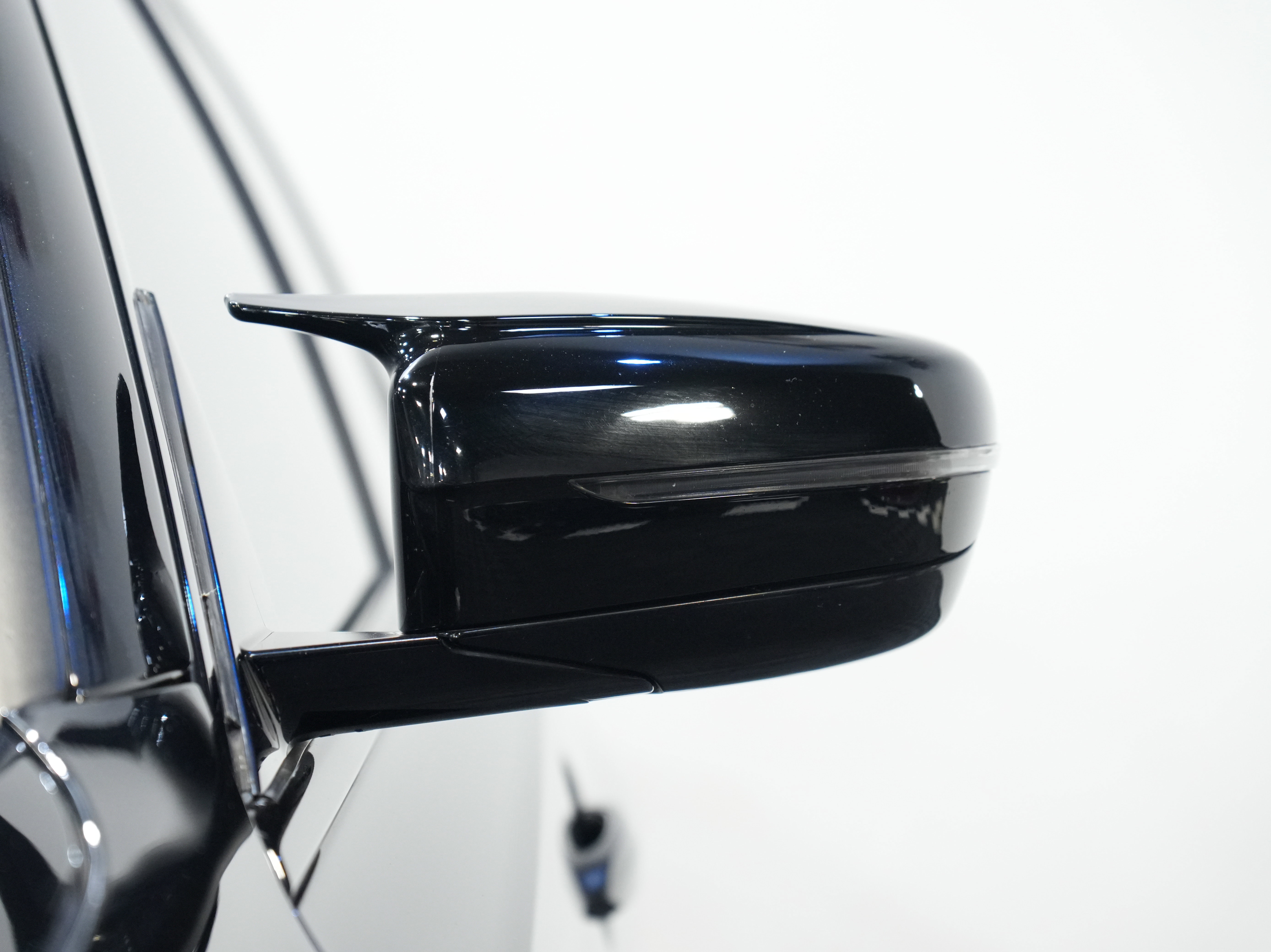 Used 2020 BMW M340i xDrive w/ Premium Package image 11