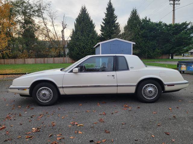 Used 1990 Buick Riviera Coupe image 8