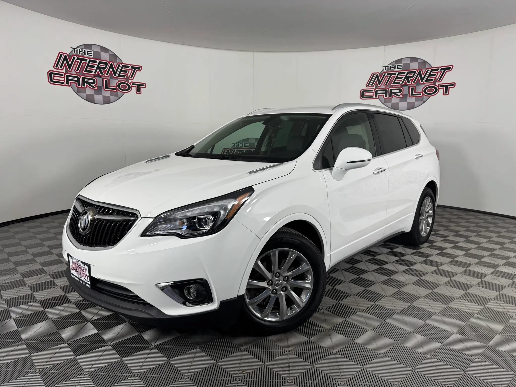 Used 2020 Buick Envision Essence FWD image 1