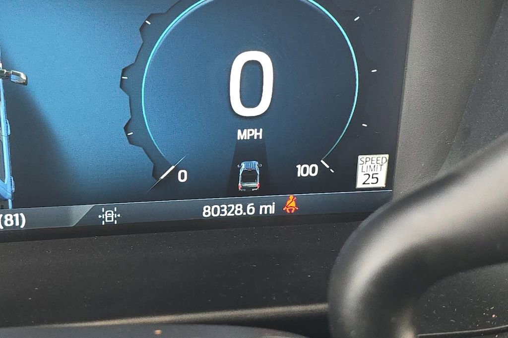 Used 2023 Ford F250 Lariat w/ Lariat Ultimate Package AWD/4WD image 26