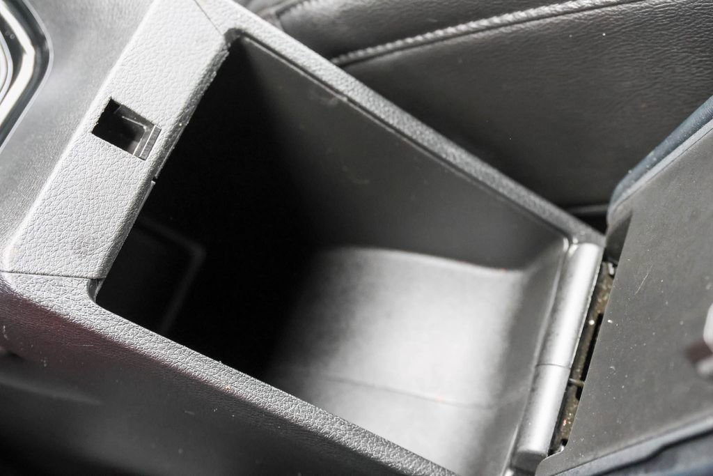 Used 2025 Jeep Compass Limited AWD/4WD image 19