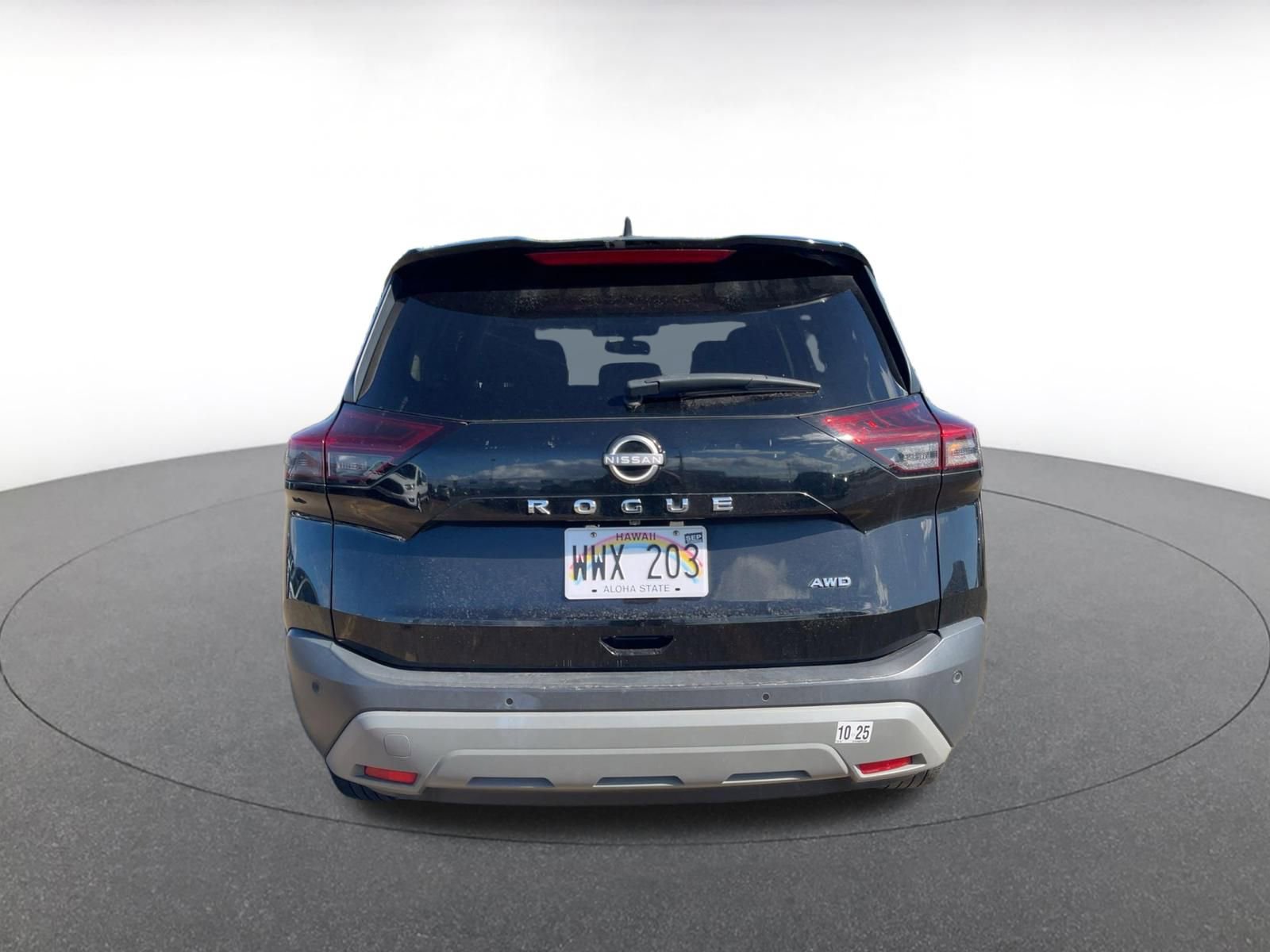 Used 2023 Nissan Rogue S image 6