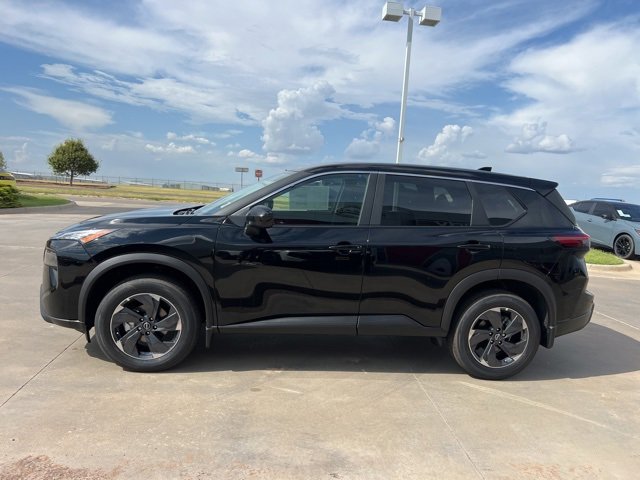 New 2026 Nissan Rogue SV image 4