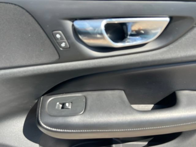 Used 2023 Volvo S60 B5 Plus AWD/4WD image 35