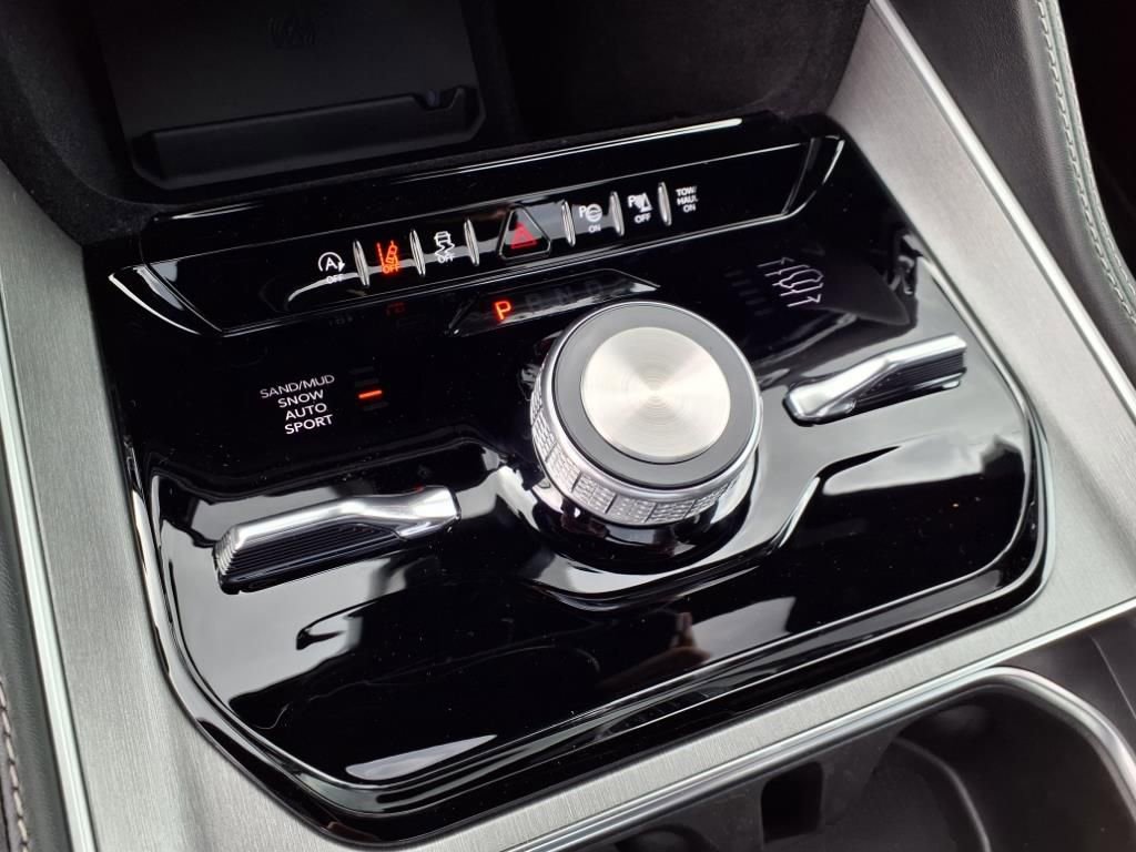 New 2025 Jeep Wagoneer Series II w/ Convenience Group I image 16