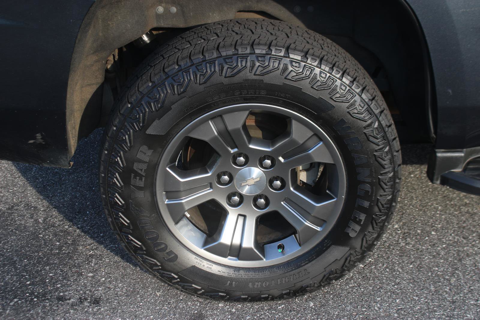 Used 2019 Chevrolet Tahoe LS image 35