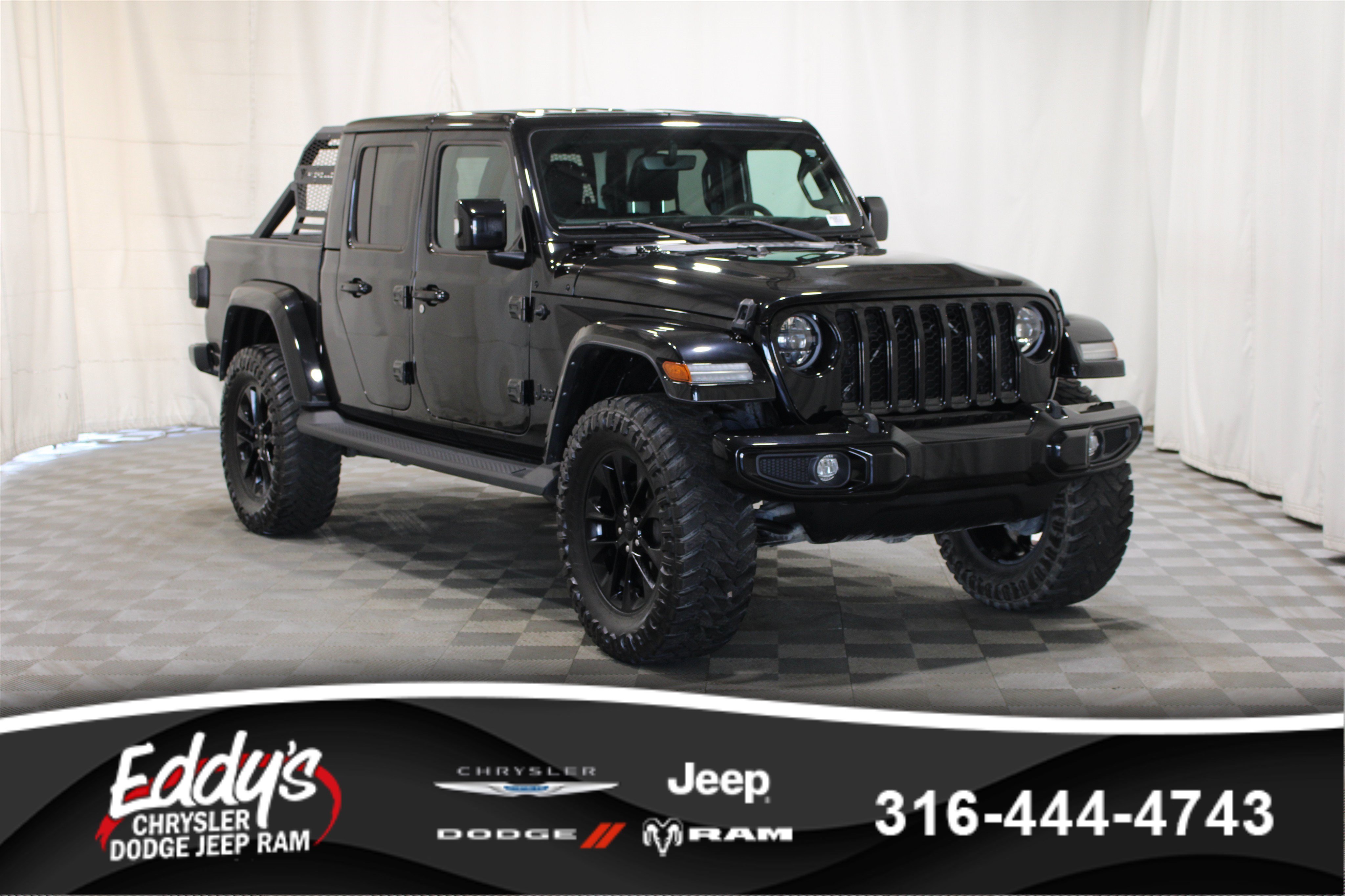 Used 2023 Jeep Gladiator Overland AWD/4WD image 1