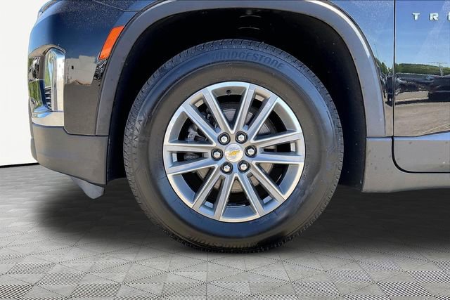 Used 2023 Chevrolet Traverse LT AWD/4WD image 22
