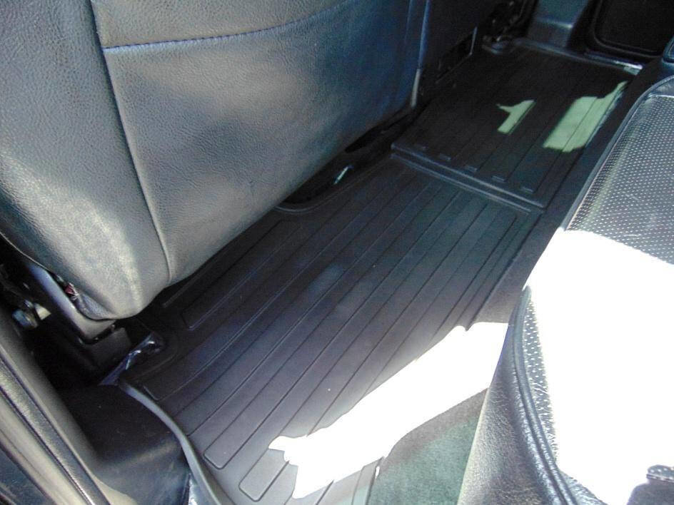 Used 2003 Land Rover Discovery SE image 21