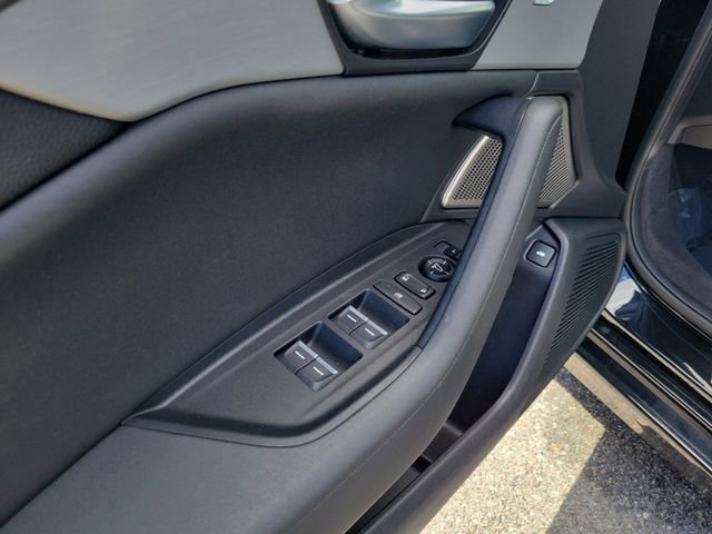 Used 2023 Acura TLX w/ Technology Package FWD image 9