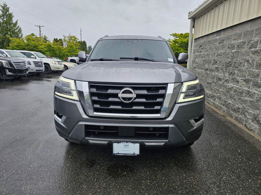Used 2022 Nissan Armada SL w/ Captain's Chairs Package AWD/4WD image 11