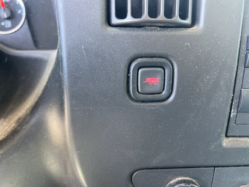 Used 2021 Chevrolet Express 3500 w/ Power Convenience Package RWD image 19
