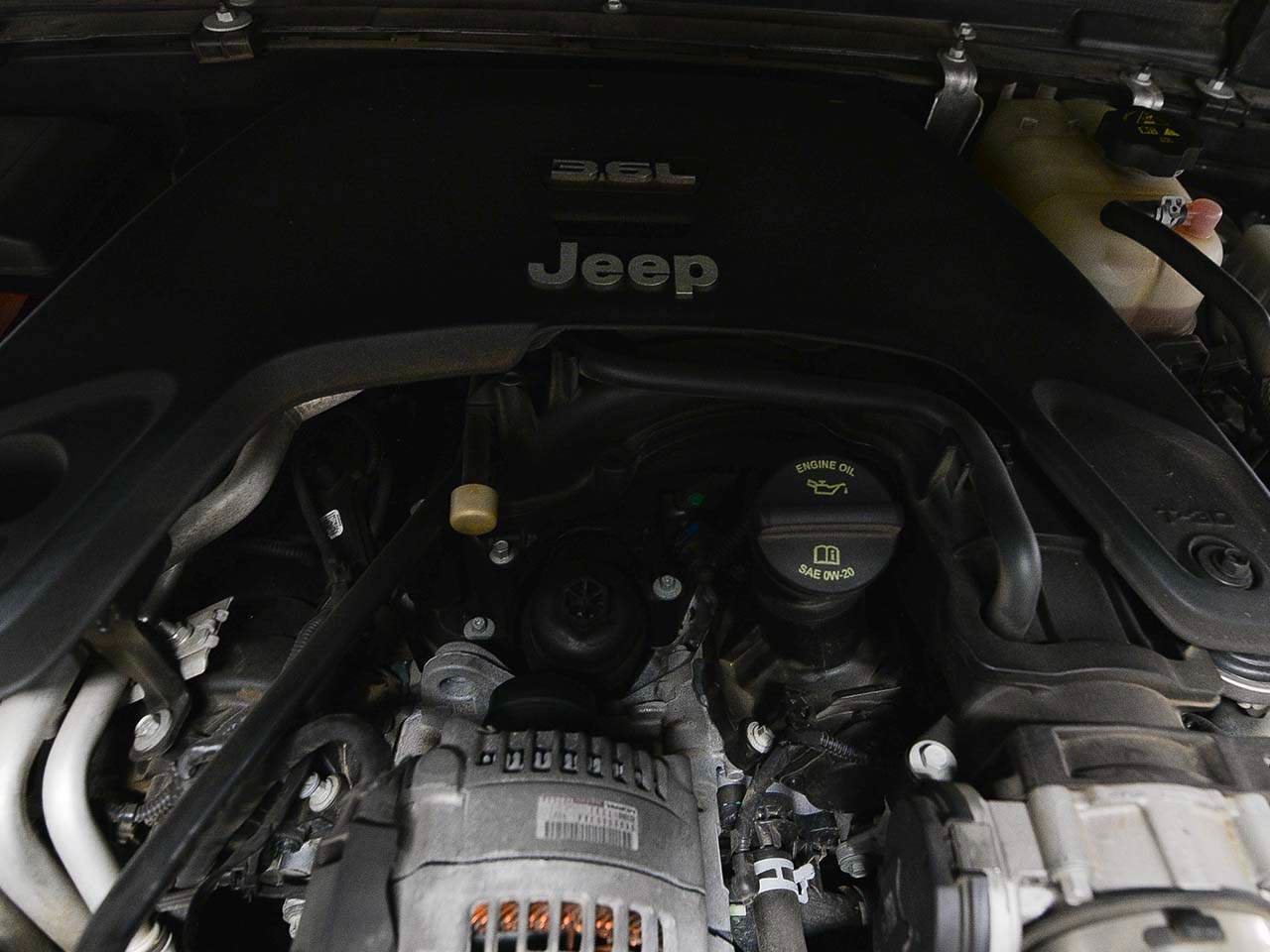 Used 2020 Jeep Gladiator Rubicon AWD/4WD image 17
