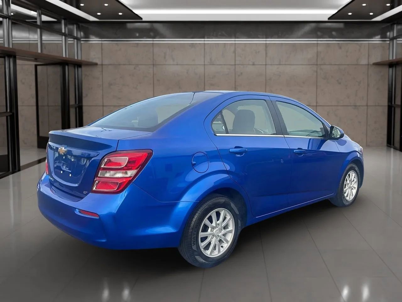 Used 2020 Chevrolet Sonic LT image 5