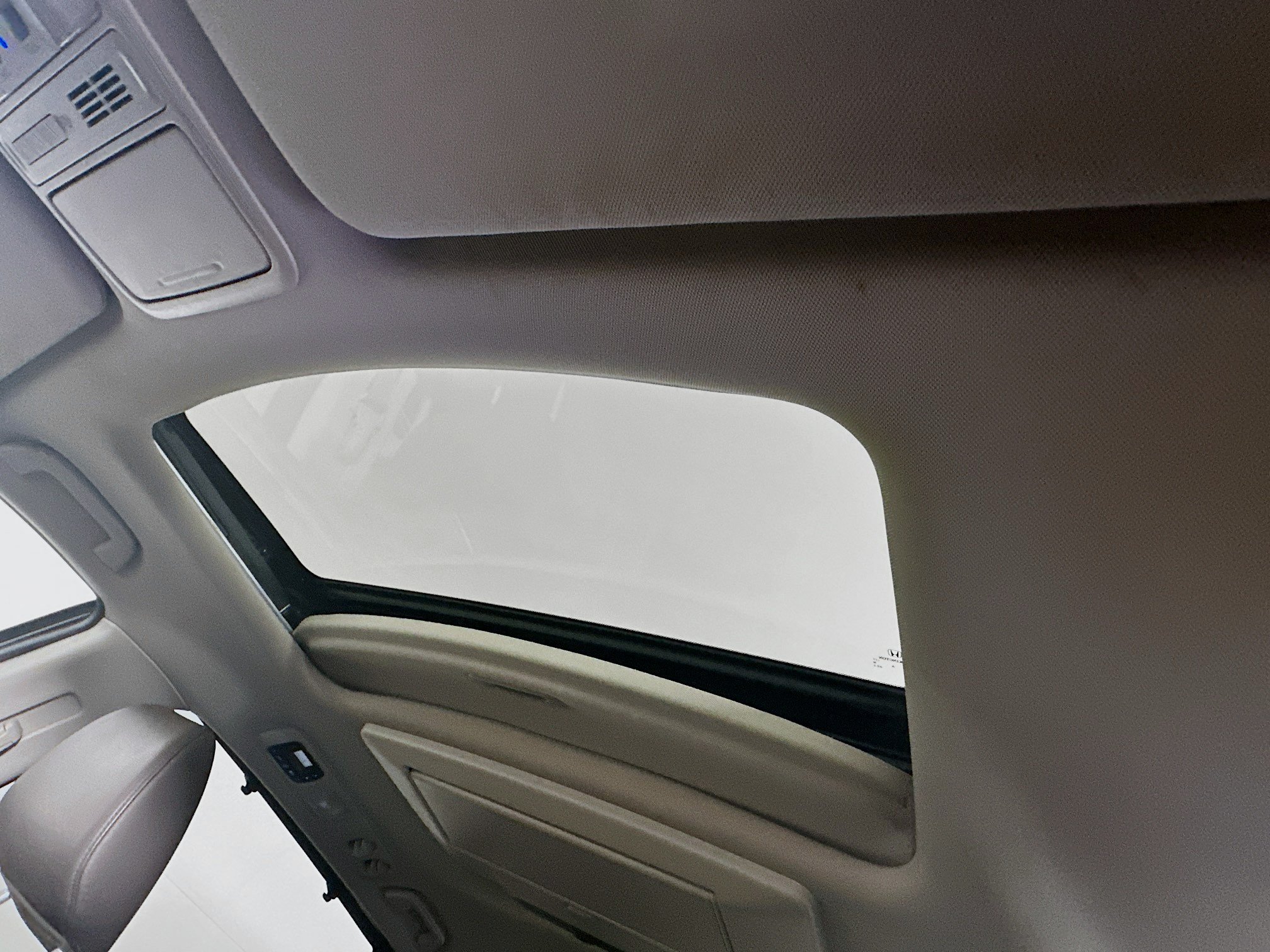 Used 2015 Honda Odyssey Touring image 26