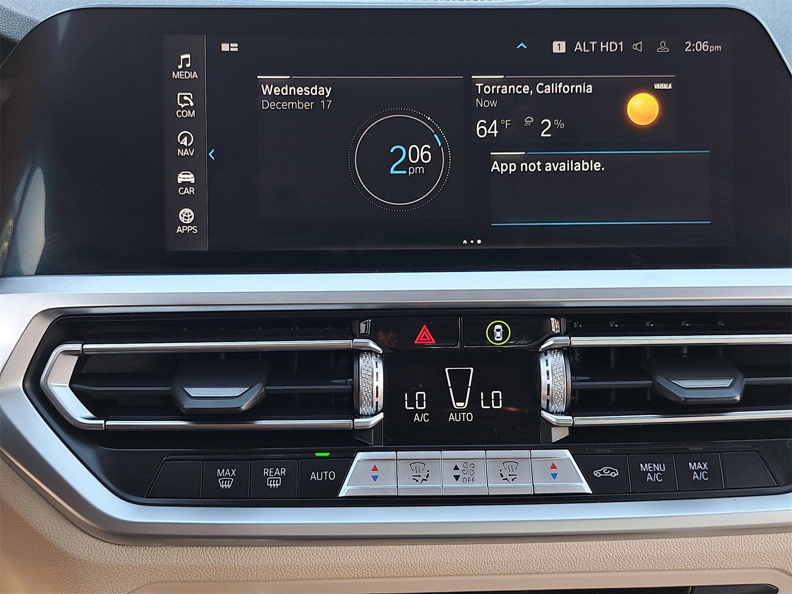 Used 2022 BMW 330e xDrive w/ Driving Assistance Package image 24