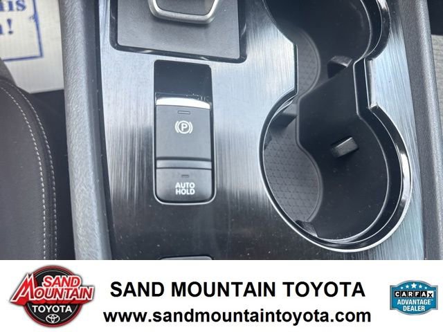 Used 2023 Nissan Rogue SV FWD image 17