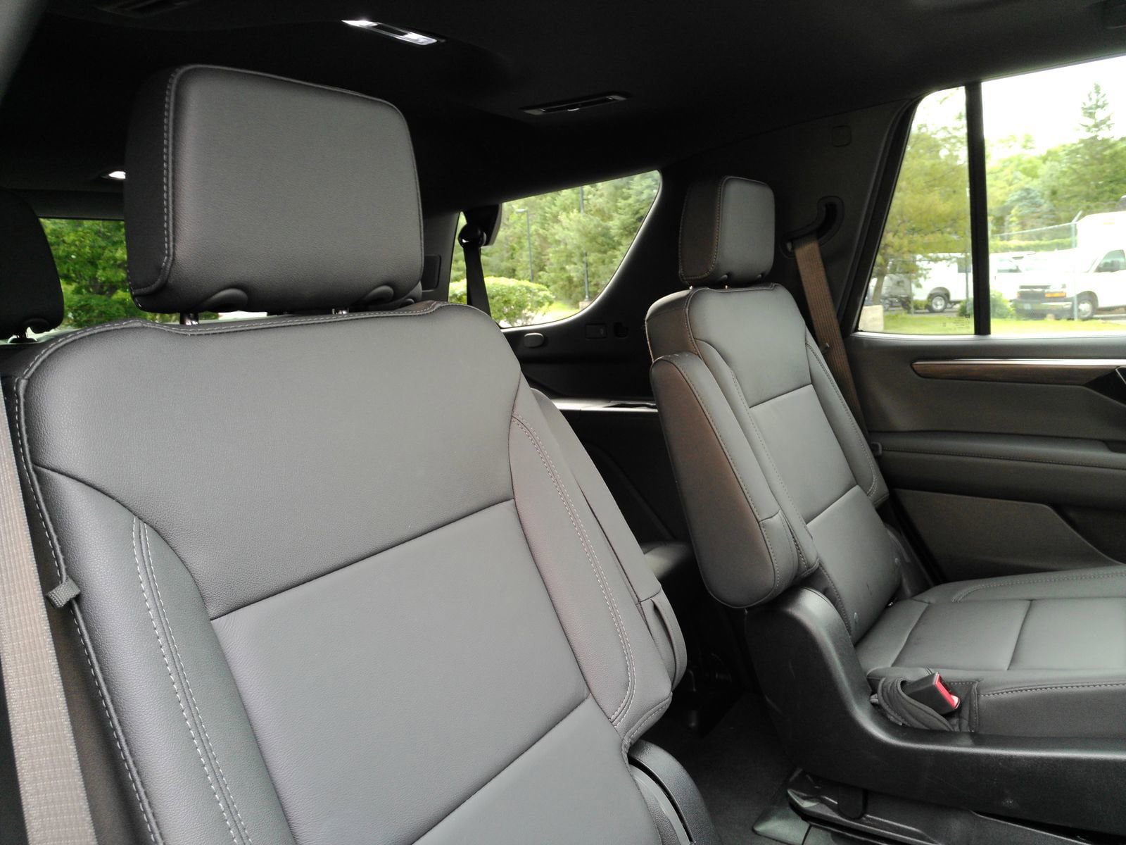 Certified 2026 Chevrolet Tahoe Z71 w/ Z71 Off-Road Package AWD/4WD image 22