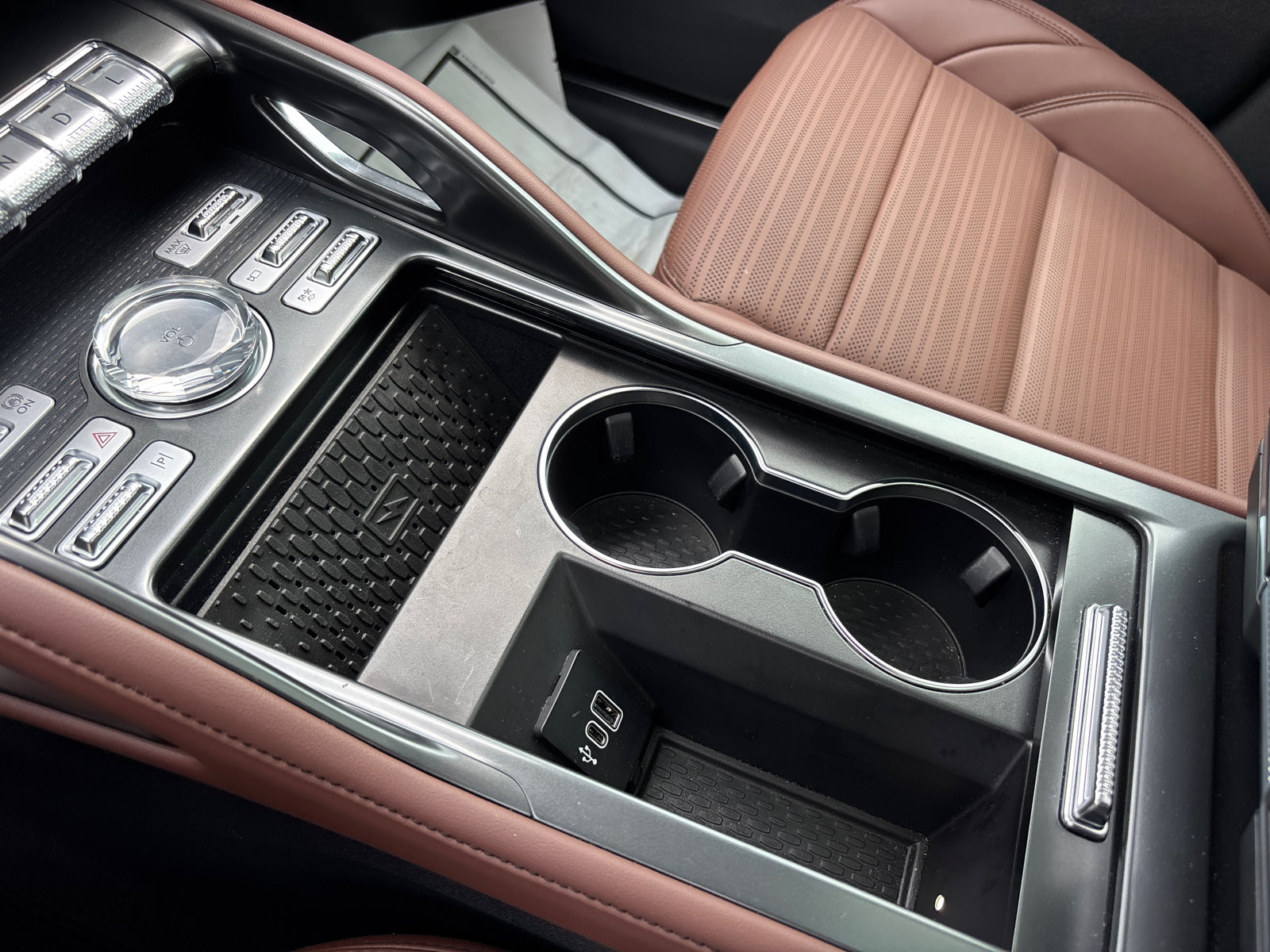 New 2026 Lincoln Nautilus Reserve AWD/4WD image 24